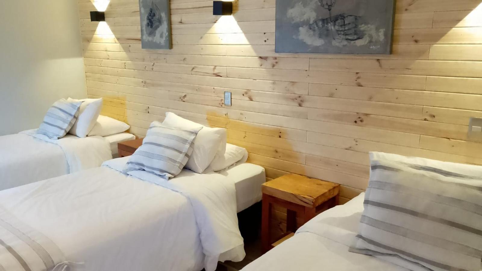 Hotel Bacaris